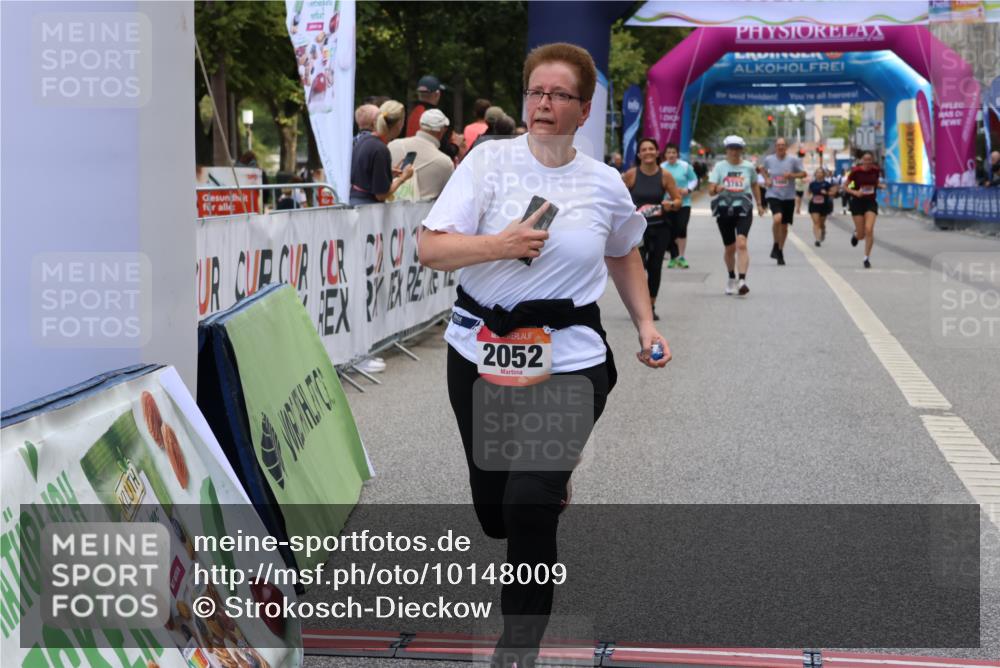 06.09.2026 - CURREX Alsterlauf Strokosch-Dieckow http://msf.ph/oto/10148009 06.09.2026 10:27:12 Ziel 2052, 4978, 5066 meine-sportfotos.de