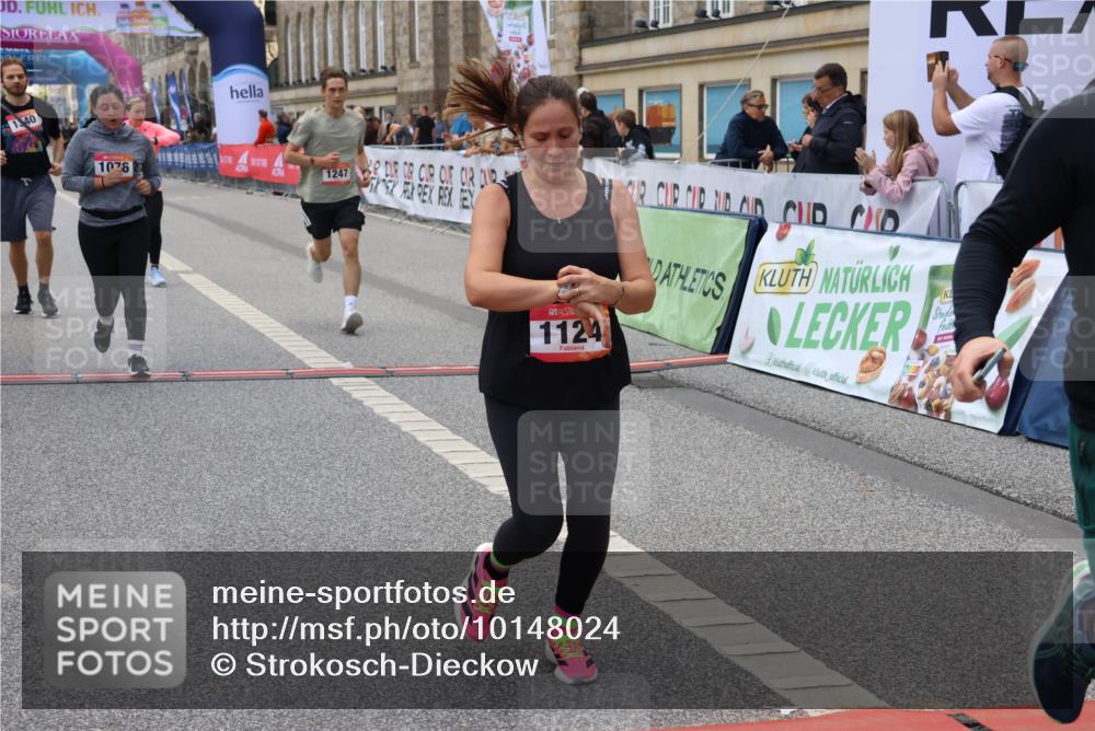 06.09.2026 - CURREX Alsterlauf Strokosch-Dieckow http://msf.ph/oto/10148024 06.09.2026 11:59:55 Ziel 1076, 1098, 1120, 1124, 1192, 1223, 1247, 1275, 1323, 1340, 8139 meine-sportfotos.de