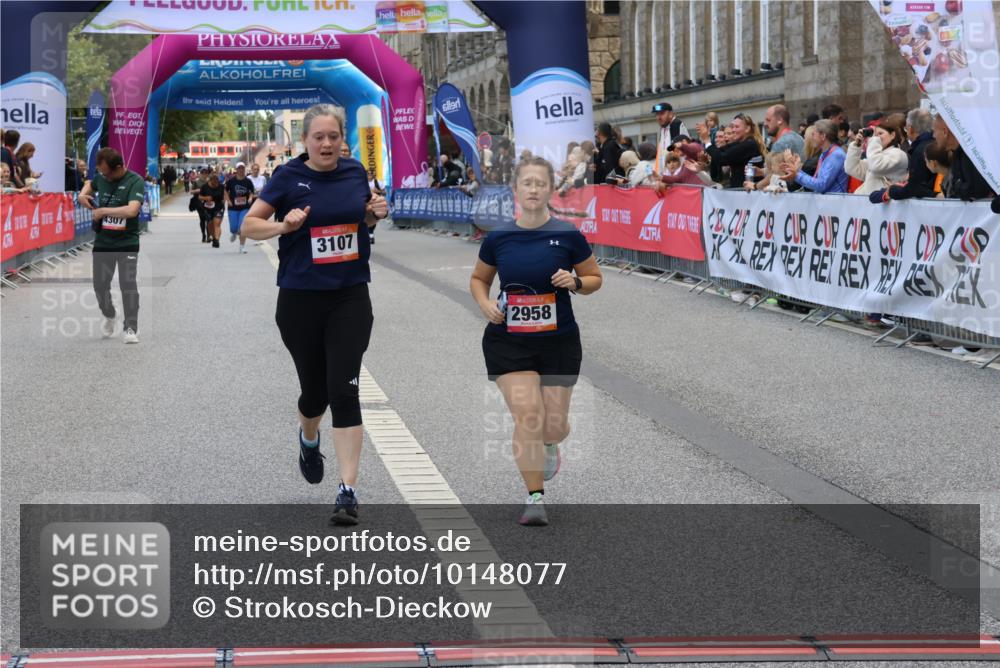 06.09.2026 - CURREX Alsterlauf Strokosch-Dieckow http://msf.ph/oto/10148077 06.09.2026 10:27:28 Ziel 3043 meine-sportfotos.de