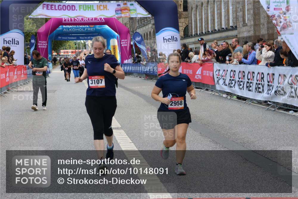 06.09.2026 - CURREX Alsterlauf Strokosch-Dieckow http://msf.ph/oto/10148091 06.09.2026 10:27:28 Ziel 3043 meine-sportfotos.de