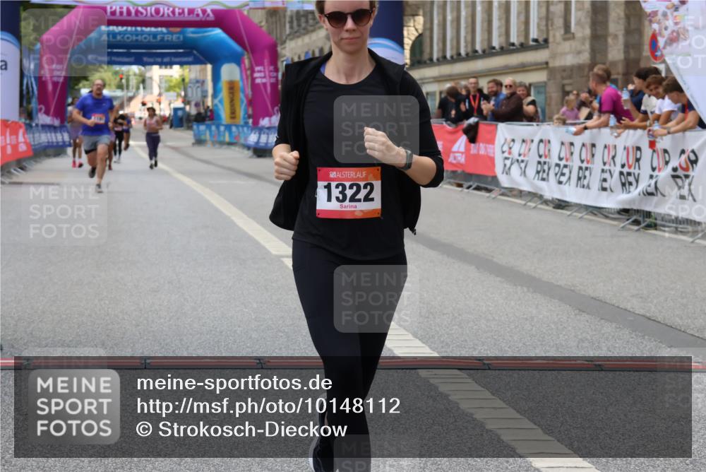 06.09.2026 - CURREX Alsterlauf Strokosch-Dieckow http://msf.ph/oto/10148112 06.09.2026 12:00:15 Ziel 1104, 1276, 1315, 1322, 8239, 8240 meine-sportfotos.de