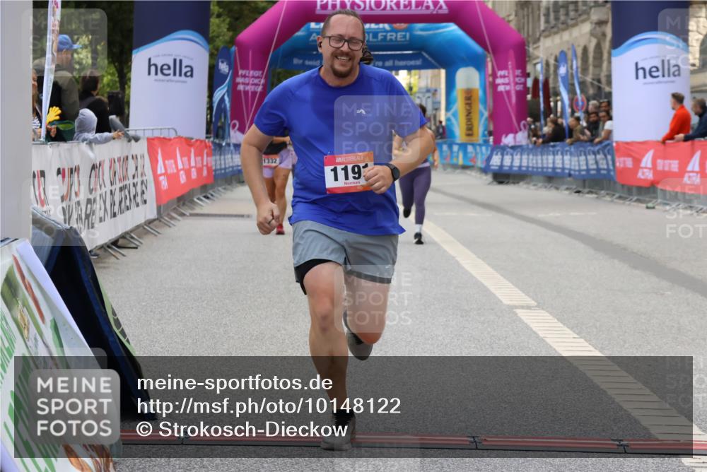 06.09.2026 - CURREX Alsterlauf Strokosch-Dieckow http://msf.ph/oto/10148122 06.09.2026 12:00:22 Ziel 1191, 1325 meine-sportfotos.de