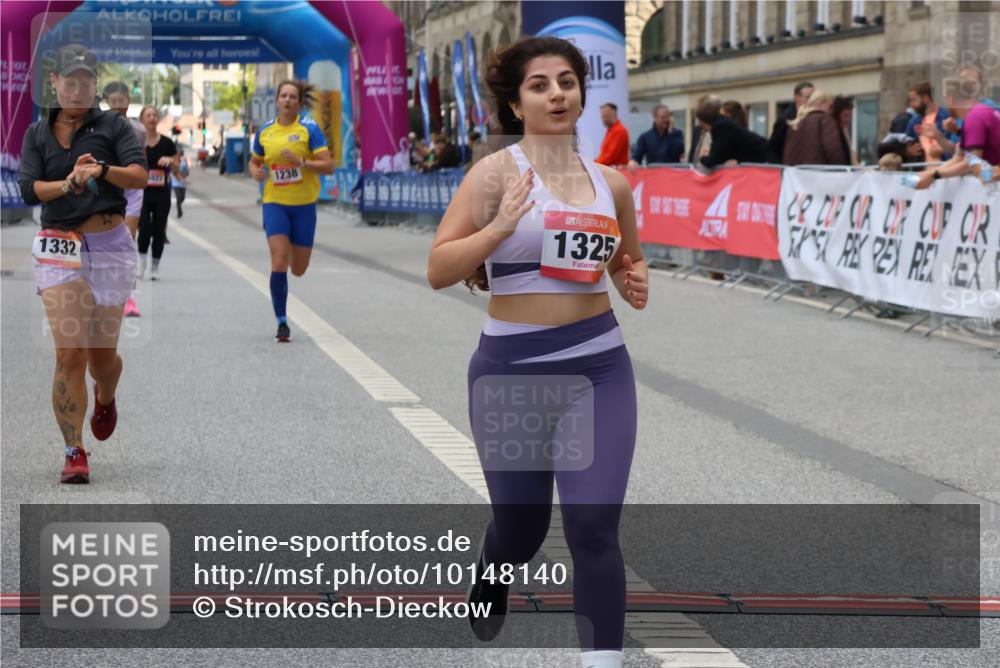 06.09.2026 - CURREX Alsterlauf Strokosch-Dieckow http://msf.ph/oto/10148140 06.09.2026 12:00:27 Ziel 1191, 1238, 1325, 1332 meine-sportfotos.de