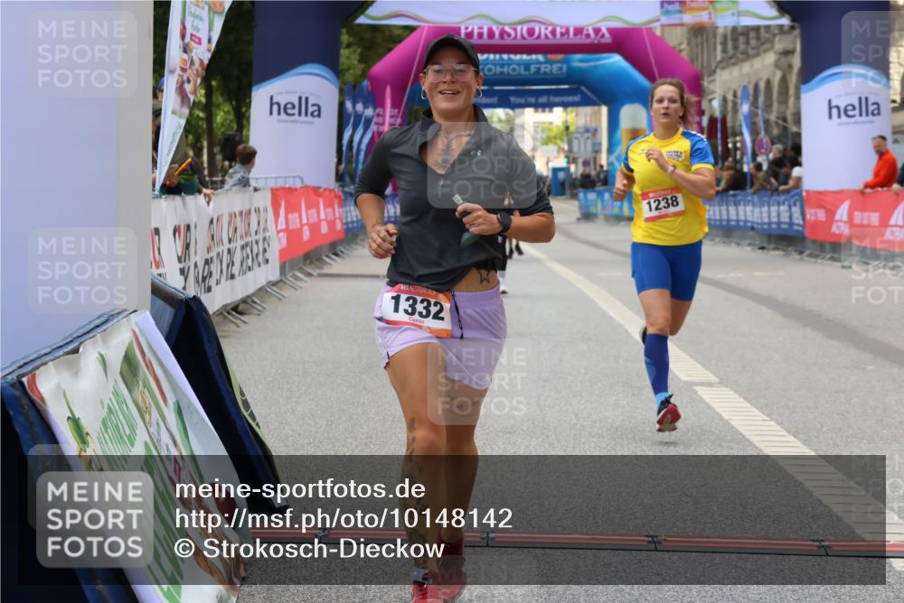 06.09.2026 - CURREX Alsterlauf Strokosch-Dieckow http://msf.ph/oto/10148142 06.09.2026 12:00:29 Ziel 1191, 1238, 1325, 1332, 8202 meine-sportfotos.de