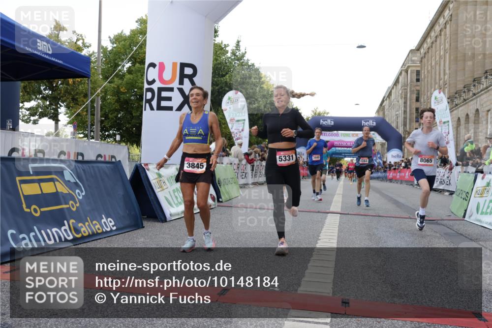 06.09.2026 - CURREX Alsterlauf Yannick Fuchs http://msf.ph/oto/10148184 06.09.2026 09:49:21 Ziel 1045, 2009, 2216, 3383, 3845, 3940, 4249, 4722, 4999, 5331, 5667, 5784, 6173, 6415, 8065 meine-sportfotos.de