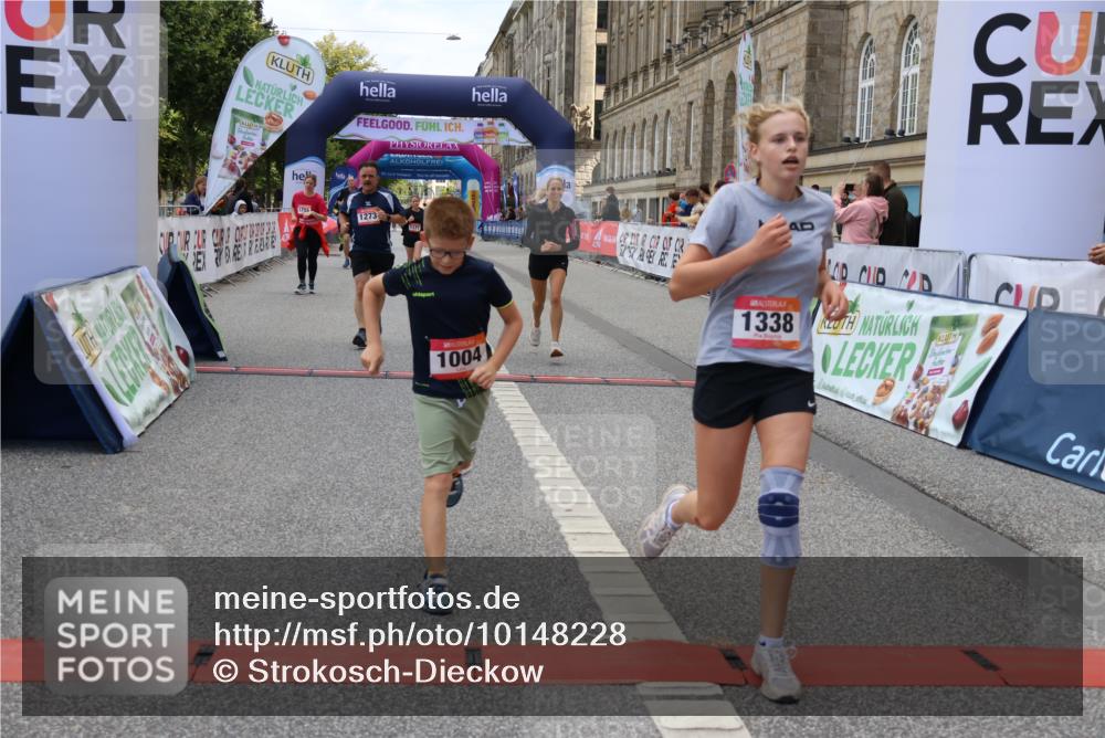06.09.2026 - CURREX Alsterlauf Strokosch-Dieckow http://msf.ph/oto/10148228 06.09.2026 12:01:07 Ziel 1170, 1177, 1270, 1273, 1338, 3755, 4802 meine-sportfotos.de