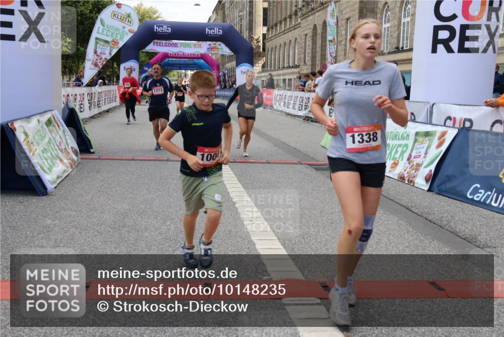 06.09.2026 - CURREX Alsterlauf Strokosch-Dieckow http://msf.ph/oto/10148235 06.09.2026 12:01:07 Ziel 1170, 1177, 1270, 1273, 1338, 3755, 4802 meine-sportfotos.de