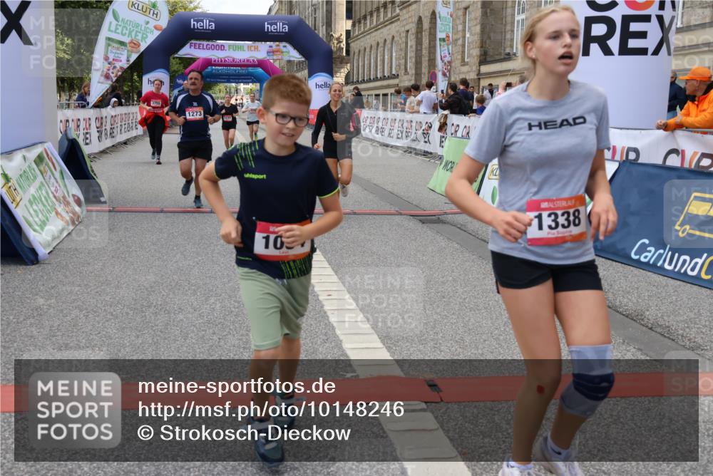 06.09.2026 - CURREX Alsterlauf Strokosch-Dieckow http://msf.ph/oto/10148246 06.09.2026 12:01:08 Ziel 1170, 1177, 1270, 1273, 1338, 3755, 4802, 8018 meine-sportfotos.de