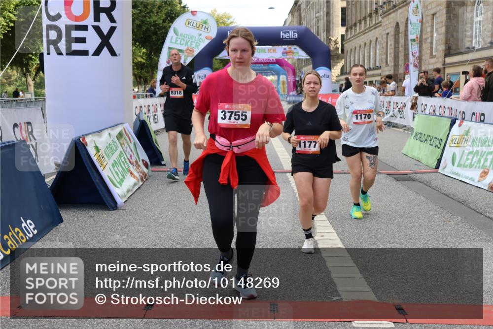06.09.2026 - CURREX Alsterlauf Strokosch-Dieckow http://msf.ph/oto/10148269 06.09.2026 12:01:14 Ziel 1170, 1177, 1273, 3755, 8018 meine-sportfotos.de