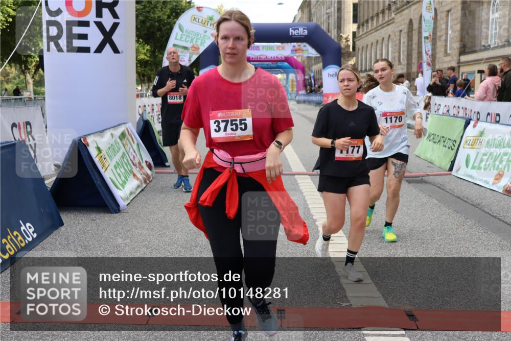 06.09.2026 - CURREX Alsterlauf Strokosch-Dieckow http://msf.ph/oto/10148281 06.09.2026 12:01:14 Ziel 1170, 1177, 1273, 3755, 8018 meine-sportfotos.de