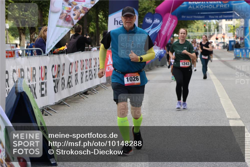 06.09.2026 - CURREX Alsterlauf Strokosch-Dieckow http://msf.ph/oto/10148288 06.09.2026 12:01:21 Ziel 1026, 1243 meine-sportfotos.de