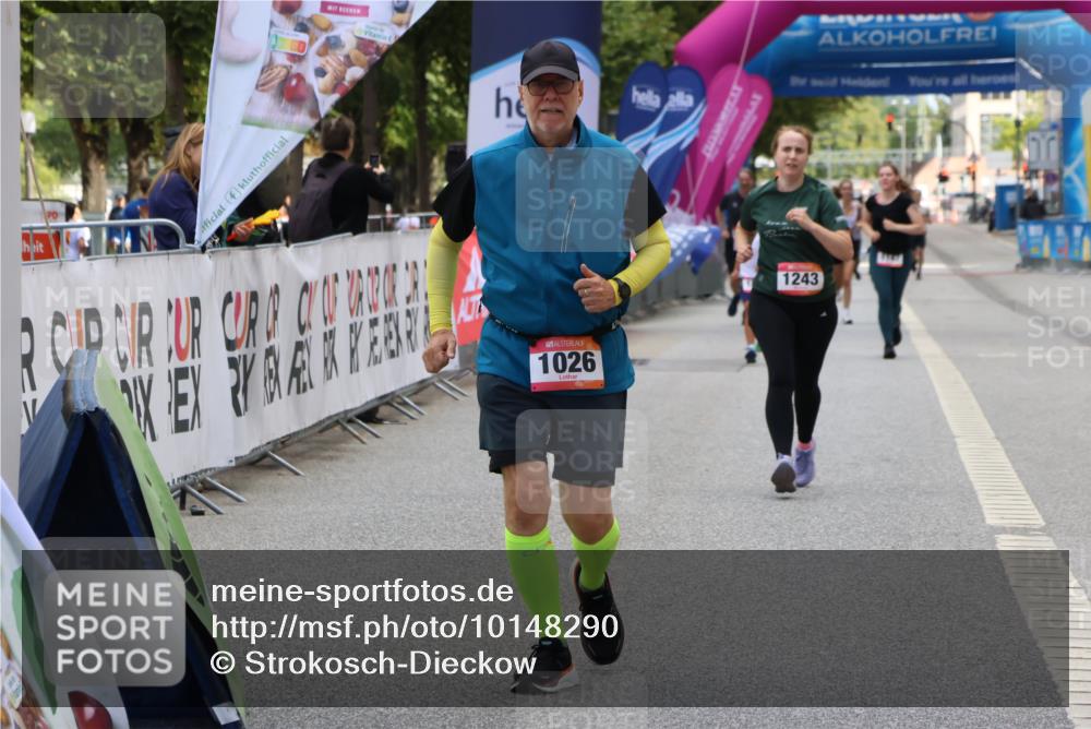 06.09.2026 - CURREX Alsterlauf Strokosch-Dieckow http://msf.ph/oto/10148290 06.09.2026 12:01:21 Ziel 1026, 1243 meine-sportfotos.de