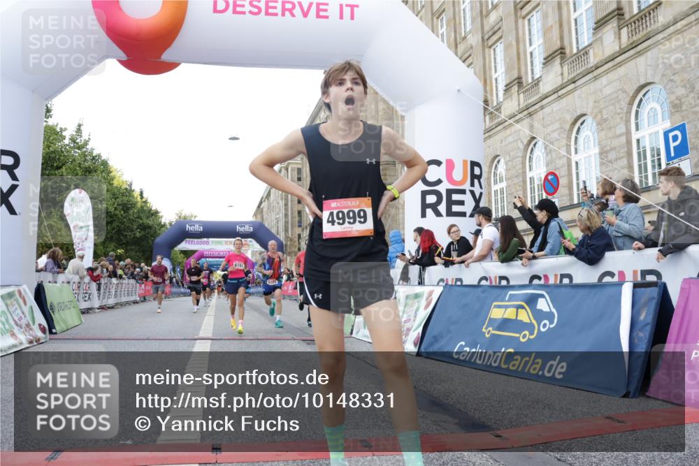 06.09.2026 - CURREX Alsterlauf Yannick Fuchs http://msf.ph/oto/10148331 06.09.2026 09:49:26 Ziel 1045, 2812, 3033, 3246, 3383, 3845, 3940, 4722, 4999, 5331, 5605, 5760, 5784, 6105, 6123, 6181, 6240, 8065 meine-sportfotos.de