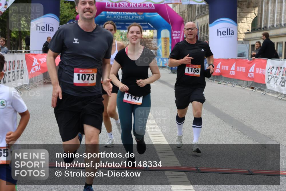 06.09.2026 - CURREX Alsterlauf Strokosch-Dieckow http://msf.ph/oto/10148334 06.09.2026 12:01:31 Ziel 1073, 1147, 1155, 1156, 1243, 1265 meine-sportfotos.de