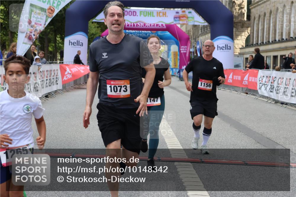 06.09.2026 - CURREX Alsterlauf Strokosch-Dieckow http://msf.ph/oto/10148342 06.09.2026 12:01:31 Ziel 1073, 1147, 1155, 1156, 1243, 1265 meine-sportfotos.de
