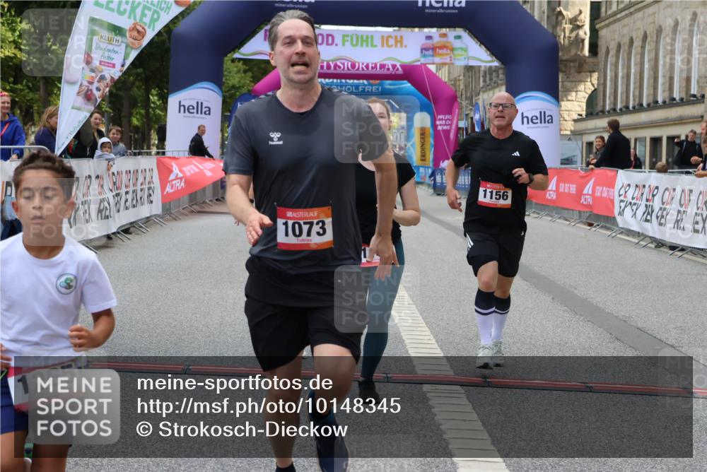 06.09.2026 - CURREX Alsterlauf Strokosch-Dieckow http://msf.ph/oto/10148345 06.09.2026 12:01:31 Ziel 1073, 1147, 1155, 1156, 1243, 1265 meine-sportfotos.de