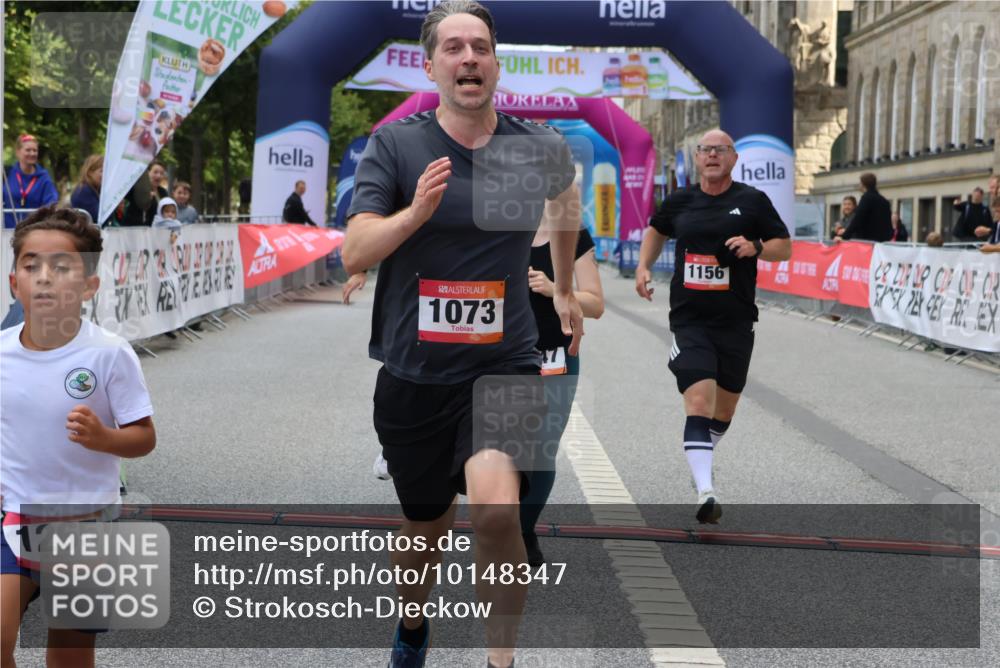 06.09.2026 - CURREX Alsterlauf Strokosch-Dieckow http://msf.ph/oto/10148347 06.09.2026 12:01:31 Ziel 1073, 1147, 1155, 1156, 1243, 1265 meine-sportfotos.de