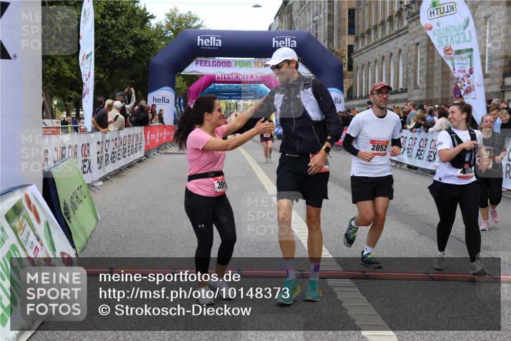 06.09.2026 - CURREX Alsterlauf Strokosch-Dieckow http://msf.ph/oto/10148373 06.09.2026 10:28:47 Ziel 2852, 2853, 3911, 4799, 4835, 5158, 5880 meine-sportfotos.de