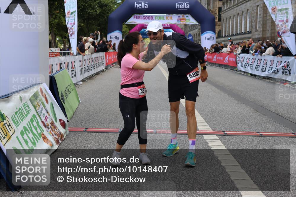 06.09.2026 - CURREX Alsterlauf Strokosch-Dieckow http://msf.ph/oto/10148407 06.09.2026 10:28:49 Ziel 2852, 2853, 3911, 4835, 5158, 5880 meine-sportfotos.de