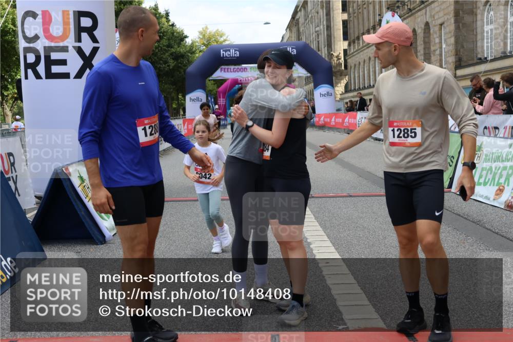 06.09.2026 - CURREX Alsterlauf Strokosch-Dieckow http://msf.ph/oto/10148408 06.09.2026 12:01:54 Ziel 1095, 1284, 1285, 1286, 1288, 1298, 1305, 8042 meine-sportfotos.de