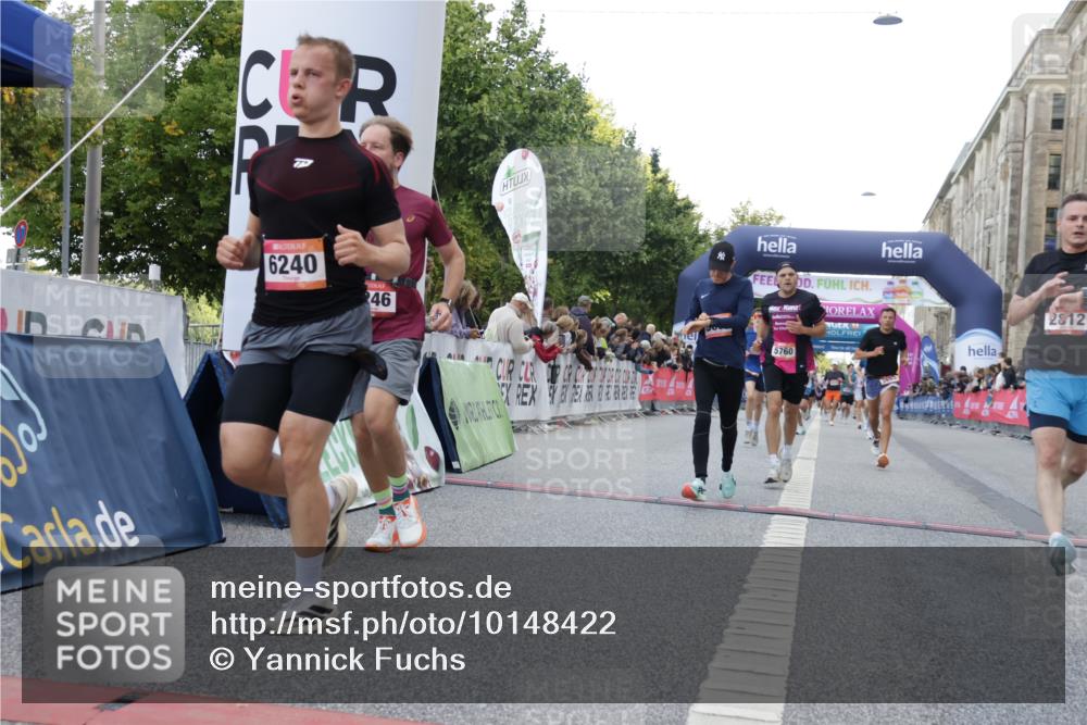06.09.2026 - CURREX Alsterlauf Yannick Fuchs http://msf.ph/oto/10148422 06.09.2026 09:49:29 Ziel 1045, 2112, 2812, 3033, 3246, 3940, 4722, 4896, 4999, 5605, 5760, 5784, 6105, 6123, 6181, 6240 meine-sportfotos.de