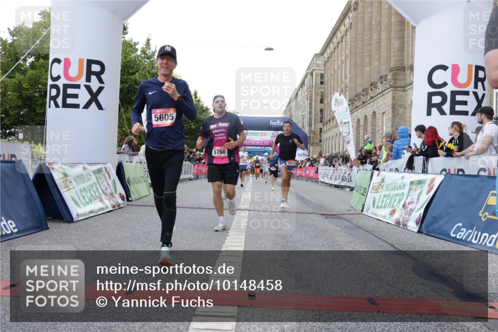06.09.2026 - CURREX Alsterlauf Yannick Fuchs http://msf.ph/oto/10148458 06.09.2026 09:49:31 Ziel 2112, 2373, 2812, 3033, 3246, 3876, 4275, 4896, 4999, 5605, 5760, 6105, 6123, 6181, 6240, 8073 meine-sportfotos.de