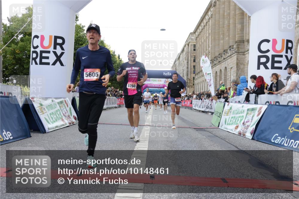 06.09.2026 - CURREX Alsterlauf Yannick Fuchs http://msf.ph/oto/10148461 06.09.2026 09:49:31 Ziel 2112, 2373, 2812, 3033, 3246, 3876, 4275, 4896, 4999, 5605, 5760, 6105, 6123, 6181, 6240, 8073 meine-sportfotos.de