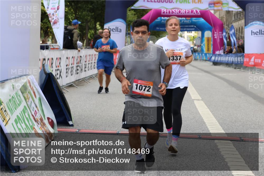 06.09.2026 - CURREX Alsterlauf Strokosch-Dieckow http://msf.ph/oto/10148469 06.09.2026 12:02:24 Ziel 1072, 1320, 1337 meine-sportfotos.de
