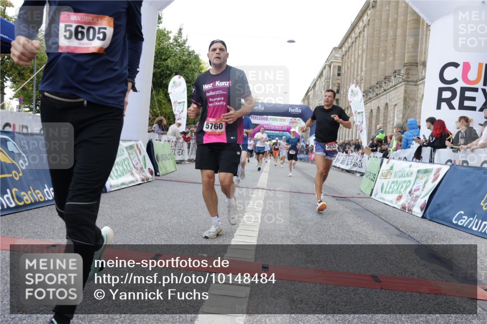 06.09.2026 - CURREX Alsterlauf Yannick Fuchs http://msf.ph/oto/10148484 06.09.2026 09:49:32 Ziel 2112, 2373, 2812, 3033, 3246, 3876, 4275, 4896, 5605, 5760, 6105, 6123, 6181, 6240, 6358, 8073 meine-sportfotos.de