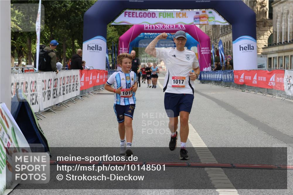 06.09.2026 - CURREX Alsterlauf Strokosch-Dieckow http://msf.ph/oto/10148501 06.09.2026 12:02:35 Ziel 1017, 1019 meine-sportfotos.de