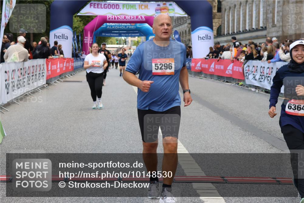 06.09.2026 - CURREX Alsterlauf Strokosch-Dieckow http://msf.ph/oto/10148530 06.09.2026 10:29:29 Ziel 5296, 6249, 6364 meine-sportfotos.de