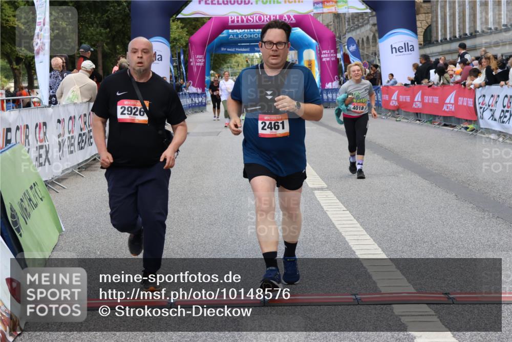 06.09.2026 - CURREX Alsterlauf Strokosch-Dieckow http://msf.ph/oto/10148576 06.09.2026 10:29:44 Ziel 2461, 2926, 4018, 4417 meine-sportfotos.de