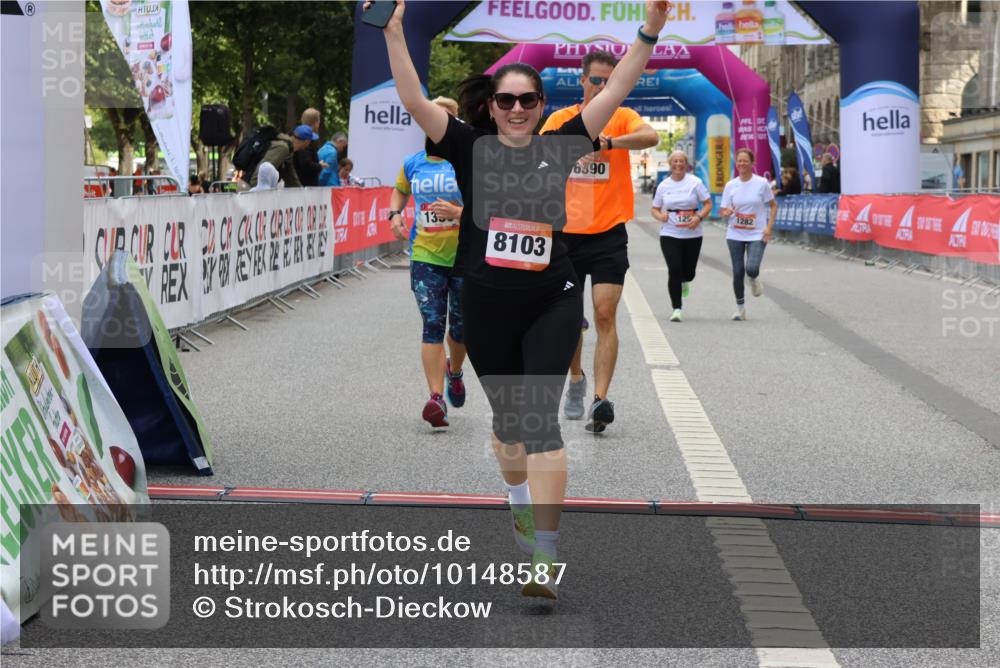 06.09.2026 - CURREX Alsterlauf Strokosch-Dieckow http://msf.ph/oto/10148587 06.09.2026 12:03:08 Ziel 1166, 1167, 1214, 1248, 1282, 1292, 1336, 6390, 8103 meine-sportfotos.de
