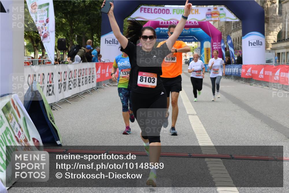 06.09.2026 - CURREX Alsterlauf Strokosch-Dieckow http://msf.ph/oto/10148589 06.09.2026 12:03:08 Ziel 1166, 1167, 1214, 1248, 1282, 1292, 1336, 6390, 8103 meine-sportfotos.de