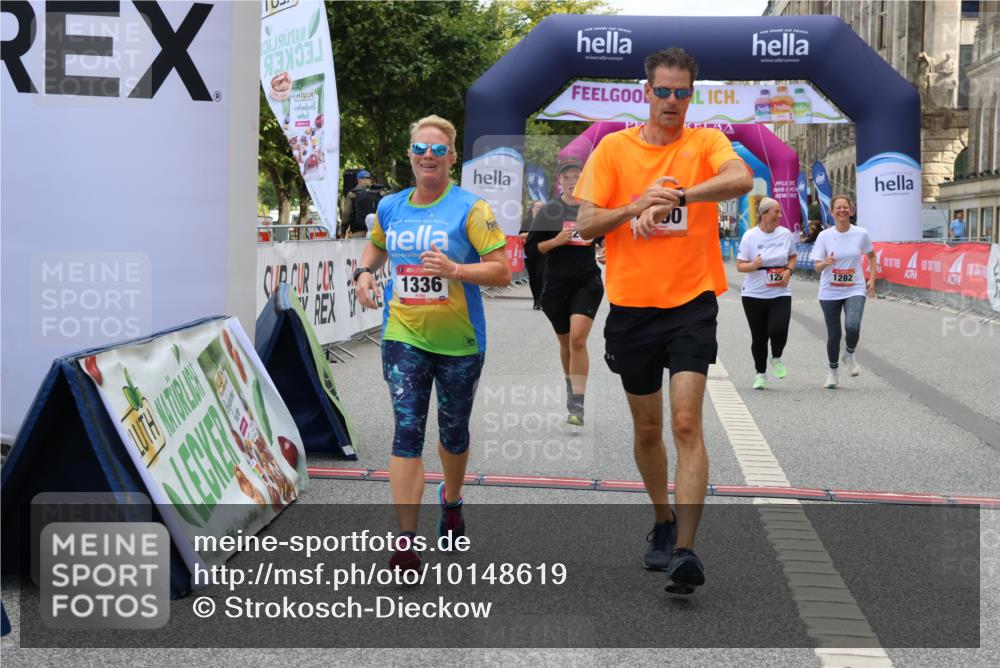 06.09.2026 - CURREX Alsterlauf Strokosch-Dieckow http://msf.ph/oto/10148619 06.09.2026 12:03:10 Ziel 1166, 1167, 1248, 1282, 1292, 1336, 6390, 8103 meine-sportfotos.de