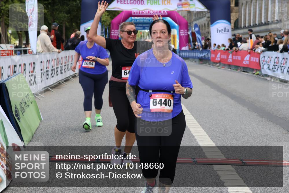 06.09.2026 - CURREX Alsterlauf Strokosch-Dieckow http://msf.ph/oto/10148660 06.09.2026 10:30:00 Ziel 2684, 4917, 6440, 6462, 6468 meine-sportfotos.de