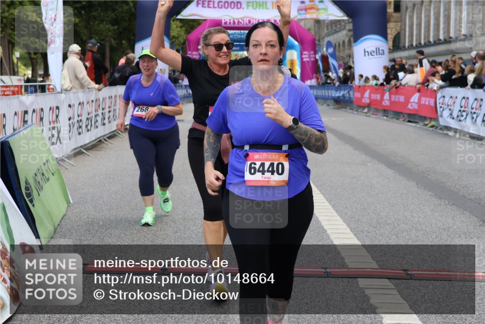06.09.2026 - CURREX Alsterlauf Strokosch-Dieckow http://msf.ph/oto/10148664 06.09.2026 10:30:01 Ziel 2684, 4917, 6440, 6462, 6468 meine-sportfotos.de