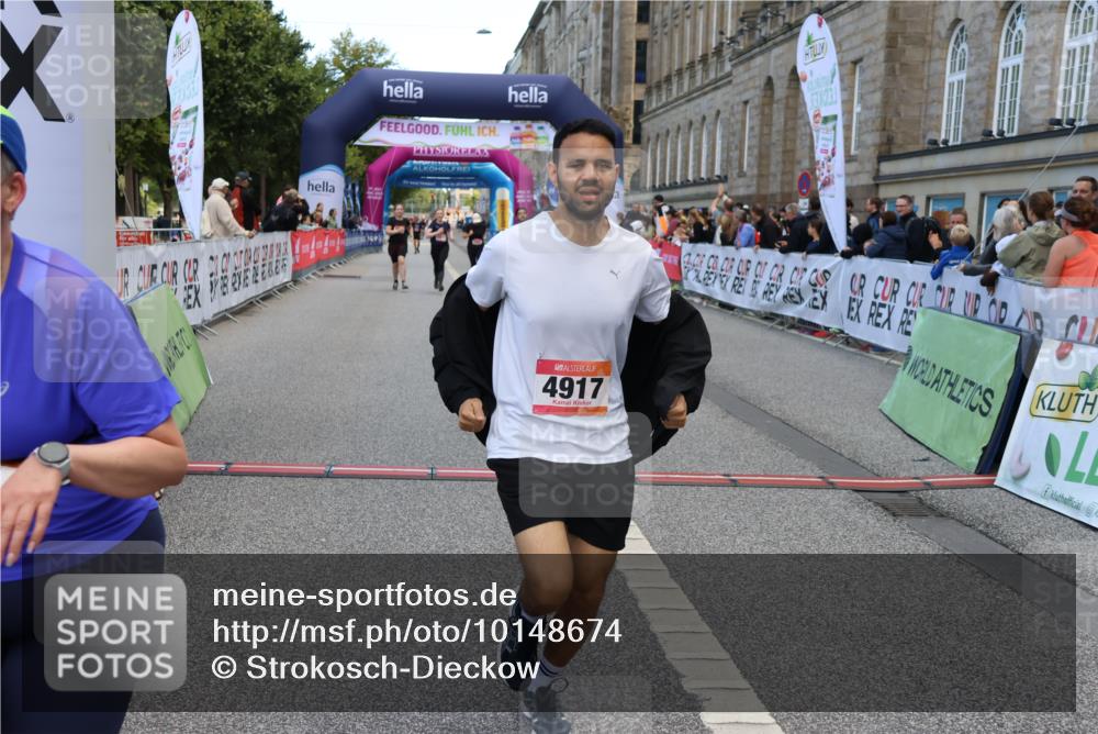 06.09.2026 - CURREX Alsterlauf Strokosch-Dieckow http://msf.ph/oto/10148674 06.09.2026 10:30:04 Ziel 2684, 4917, 6440, 6462 meine-sportfotos.de