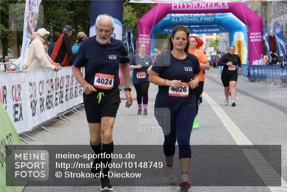 06.09.2026 - CURREX Alsterlauf Strokosch-Dieckow http://msf.ph/oto/10148749 06.09.2026 10:30:46 Ziel 4024, 4026, 4853 meine-sportfotos.de