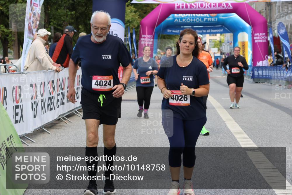 06.09.2026 - CURREX Alsterlauf Strokosch-Dieckow http://msf.ph/oto/10148758 06.09.2026 10:30:47 Ziel 4024, 4026, 4853 meine-sportfotos.de