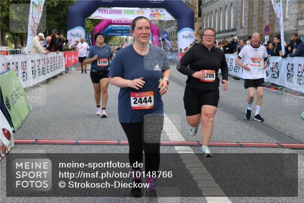 06.09.2026 - CURREX Alsterlauf Strokosch-Dieckow http://msf.ph/oto/10148766 06.09.2026 10:30:55 Ziel 2444, 3676, 4853, 6195, 6197, 8209 meine-sportfotos.de