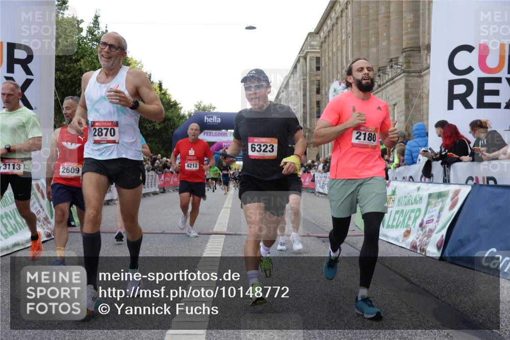 06.09.2026 - CURREX Alsterlauf Yannick Fuchs http://msf.ph/oto/10148772 06.09.2026 09:49:49 Ziel 2180, 2609, 2870, 3063, 3113, 3223, 3368, 4112, 4161, 4212, 4932, 5175, 5346, 5347, 5902, 6323, 8337 meine-sportfotos.de