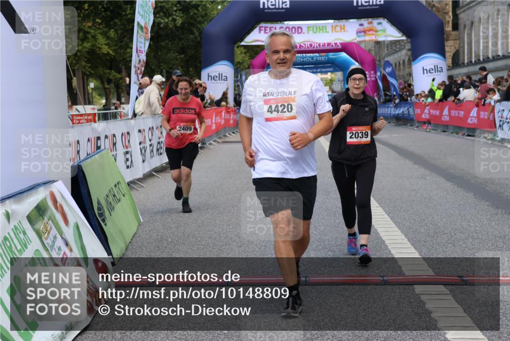 06.09.2026 - CURREX Alsterlauf Strokosch-Dieckow http://msf.ph/oto/10148809 06.09.2026 10:31:05 Ziel 2039, 2409, 4420, 4773 meine-sportfotos.de