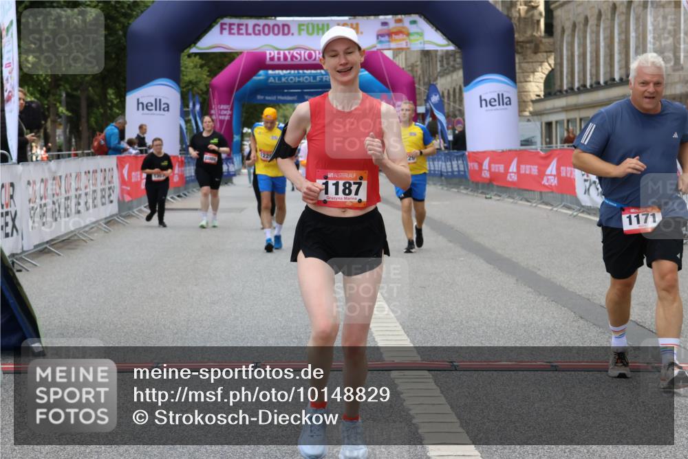 06.09.2026 - CURREX Alsterlauf Strokosch-Dieckow http://msf.ph/oto/10148829 06.09.2026 12:04:13 Ziel 1171, 1172, 1187, 1188, 1228, 1229 meine-sportfotos.de