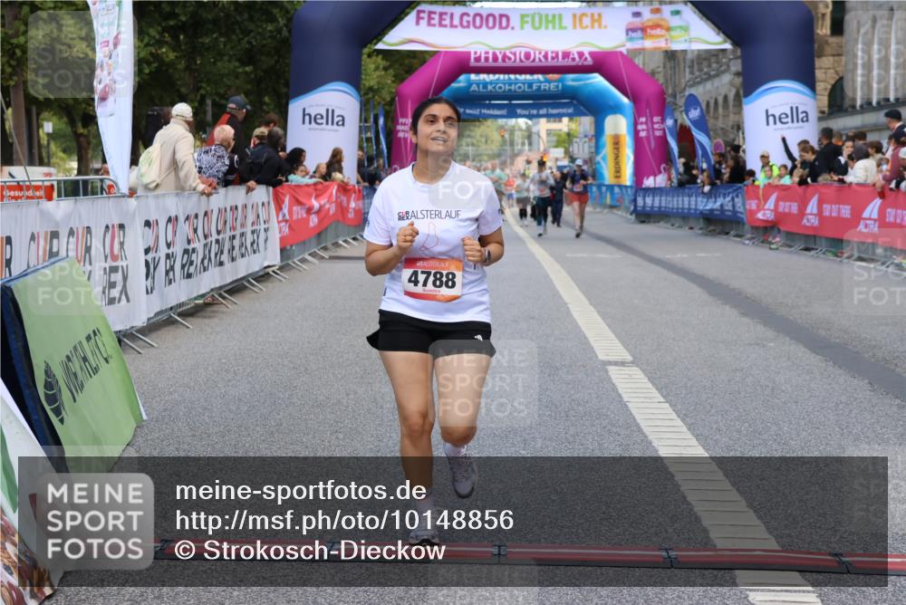 06.09.2026 - CURREX Alsterlauf Strokosch-Dieckow http://msf.ph/oto/10148856 06.09.2026 10:31:23 Ziel 4788 meine-sportfotos.de