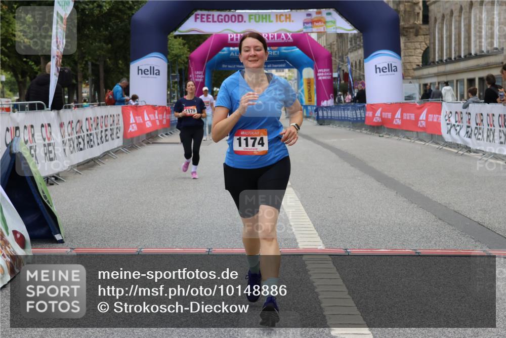 06.09.2026 - CURREX Alsterlauf Strokosch-Dieckow http://msf.ph/oto/10148886 06.09.2026 12:04:31 Ziel 1158, 1174, 1178, 1179, 1241 meine-sportfotos.de