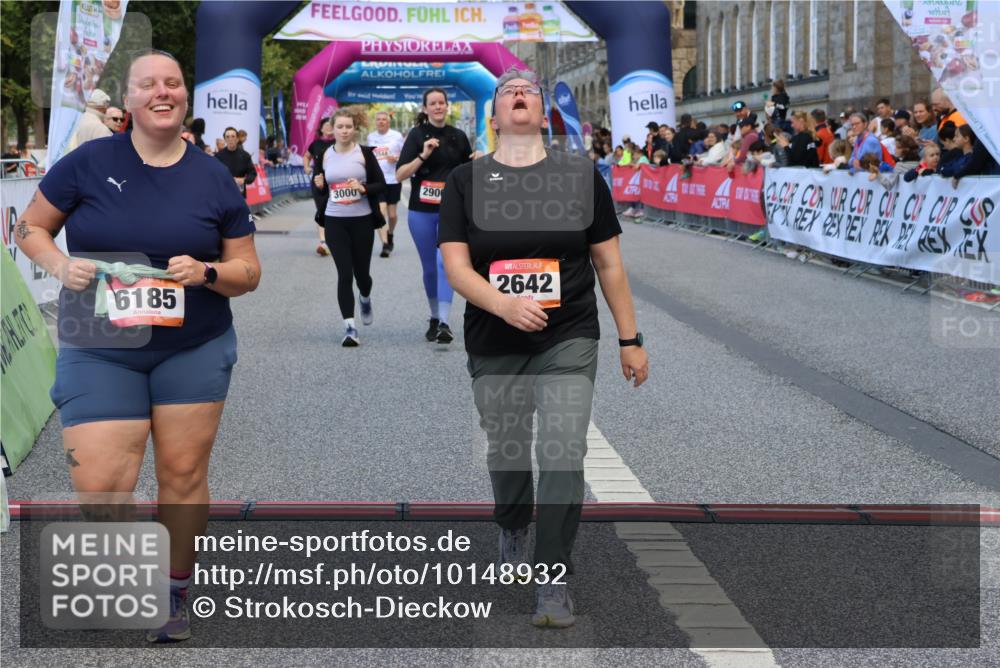 06.09.2026 - CURREX Alsterlauf Strokosch-Dieckow http://msf.ph/oto/10148932 06.09.2026 10:32:05 Ziel 2642, 2753, 2756, 2906, 3000, 4338, 4723, 5574, 6185 meine-sportfotos.de