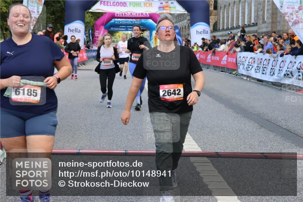 06.09.2026 - CURREX Alsterlauf Strokosch-Dieckow http://msf.ph/oto/10148941 06.09.2026 10:32:06 Ziel 2642, 2753, 2756, 2906, 3000, 3329, 4338, 4723, 5574, 6185 meine-sportfotos.de