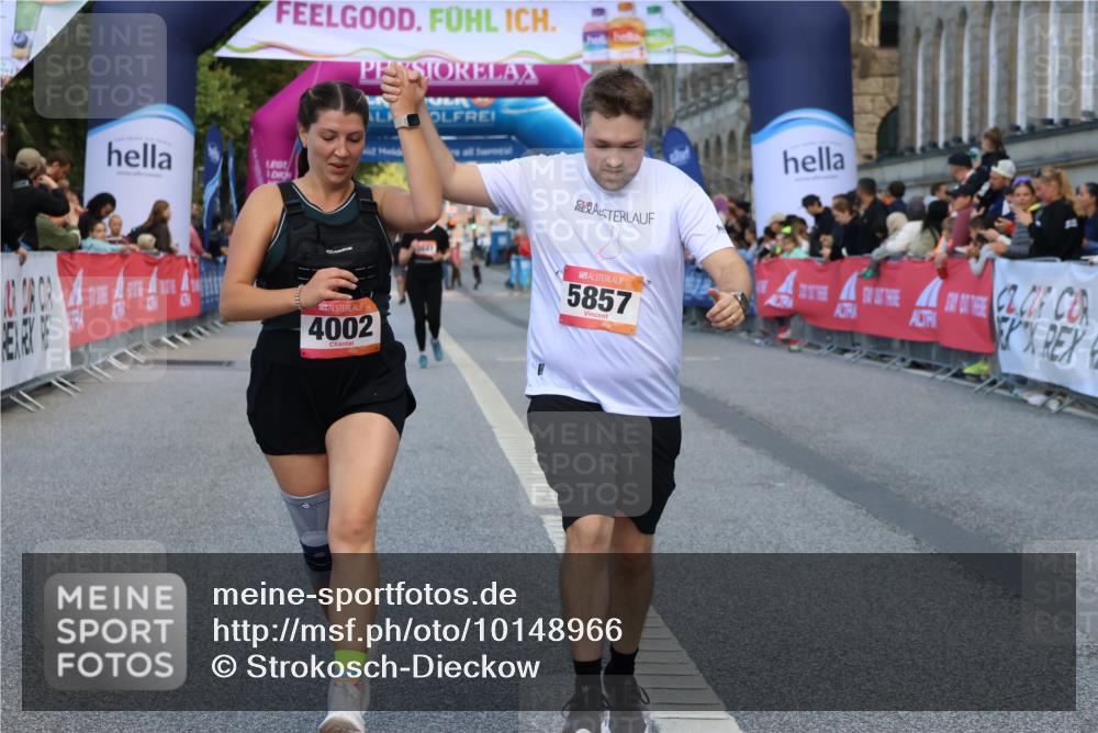 06.09.2026 - CURREX Alsterlauf Strokosch-Dieckow http://msf.ph/oto/10148966 06.09.2026 10:32:25 Ziel 2212, 4002, 5857 meine-sportfotos.de