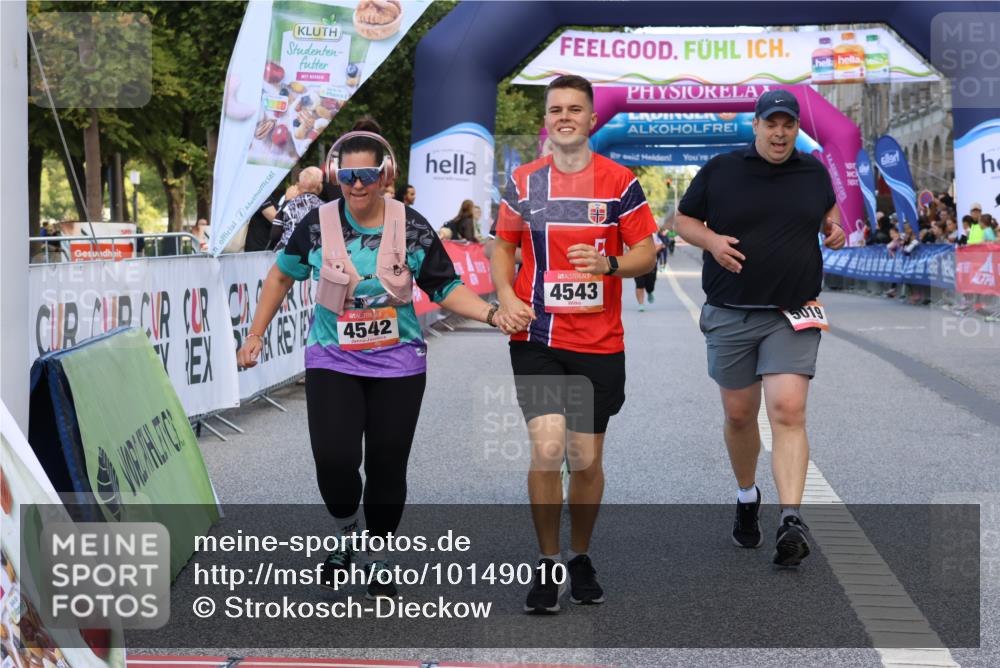 06.09.2026 - CURREX Alsterlauf Strokosch-Dieckow http://msf.ph/oto/10149010 06.09.2026 10:32:56 Ziel 2955, 4346, 4542, 4543, 5019 meine-sportfotos.de